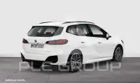 2023 BMW 220
