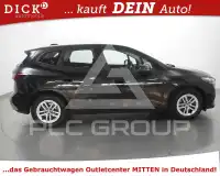 2023 BMW 220