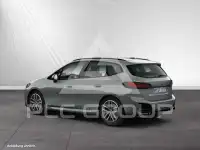 2023 BMW 220