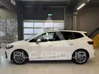 2023 BMW 220