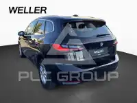 2023 BMW 220