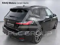 2023 BMW 220