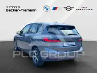 2023 BMW 220