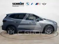 2023 BMW 220