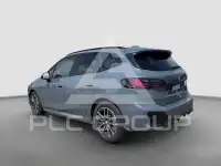 2023 BMW 218