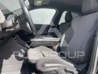 2023 BMW 218