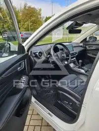 2023 MG Hs