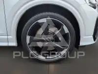 2023 Audi SQ2