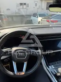 2023 Audi Q8