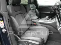 2023 Audi RSQ8