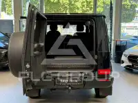 2023 Mercedes Benz G 400