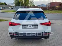 2023 Mercedes Benz C 220