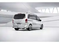 2023 Mercedes Benz V 220