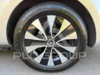 2023 Mercedes Benz V 220