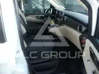 2023 Mercedes Benz V 300