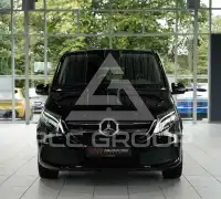 2023 Mercedes Benz V 300