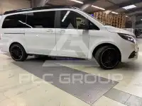 2023 Mercedes Benz V 300