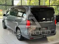 2023 Mercedes Benz V 300