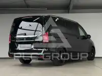 2023 Mercedes Benz V 300