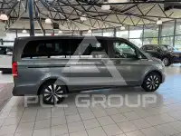 2023 Mercedes Benz V 300