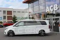 2023 Mercedes Benz V 300