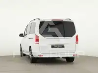 2023 Mercedes Benz V 300