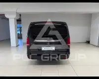 2023 Mercedes Benz V 300