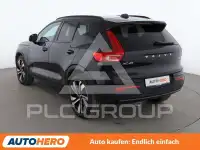 2023 Volvo XC40