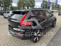 2023 Volvo XC40
