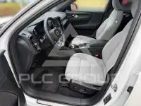 2023 Volvo XC40