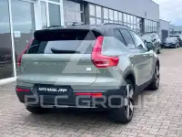 2023 Volvo XC40