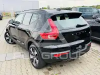 2023 Volvo XC40