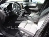 2023 Volvo XC40