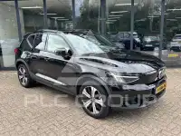 2023 Volvo XC40