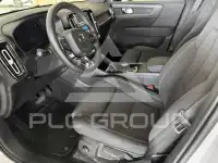 2023 Volvo XC40