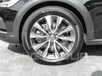 2023 Volvo V90
