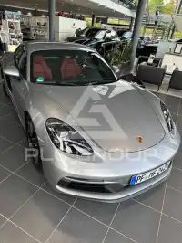 2023 Porsche Cayman