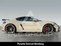 2023 Porsche Cayman