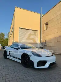 2023 Porsche Cayman