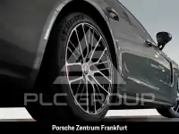 2023 Porsche Panamera