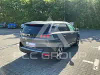 2023 Peugeot 5008