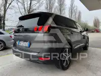 2023 Peugeot 5008