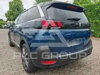 2023 Peugeot 5008