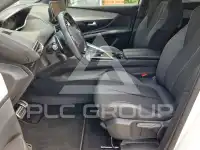 2023 Peugeot 5008