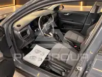 2023 KIA Stonic