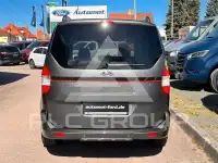 2023 Ford Tourneo
