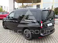 2023 Ford Tourneo