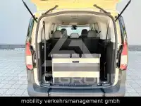 2023 Ford Tourneo