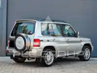 2004 Mitsubishi PAJARO