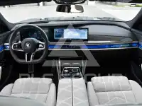 2024 BMW 740